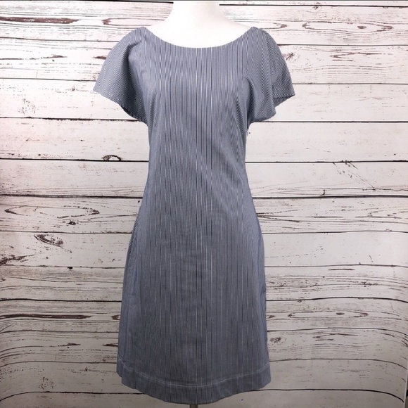 Theory | Andrizza Pinstripe Dress - Picture 4 of 6